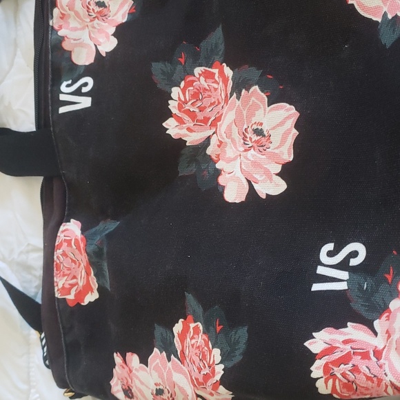 Victoria's Secret Travel Bag - Picture 5 of 12